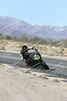 media/Dec-04-2025-Racers Edge (Thu) [[5ebc9f124d]]/3-B Group/3-Session 2 (Turn 7 Inside)/